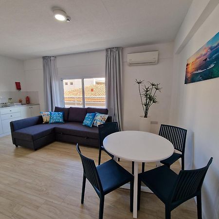 Kitieos Central Apts 100M From Finikoudes Beach Lárnaka Kültér fotó